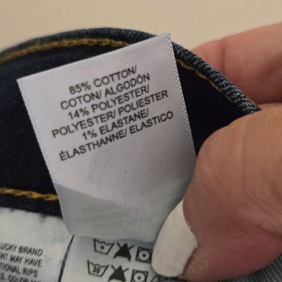 Lucky Brand NWT 221 Straight Fit Dark Wash Jeans 5 Pocket Dark Wash Size 38x32 - Picture 12 of 12